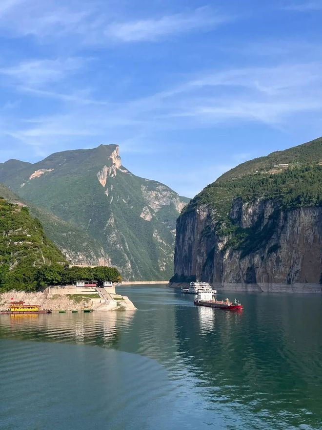 多少钱重庆三峡四天三晚最佳行程路线pg电子中国网站重庆三峡4日游跟团(图2)